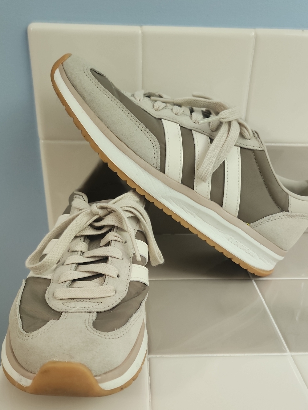 adidas Beige & White Retro Runner Sneakers